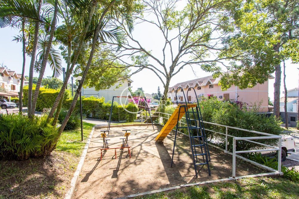 Casa de Condomínio à venda com 3 quartos, 93m², 1 suíte, 1 vaga, Rua Padre João Batista Reus no bairro Vila Conceição em Porto Alegre