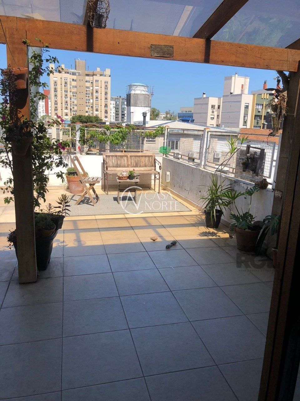 Cobertura à venda com 2 quartos, 73m², Avenida da Azenha no bairro Azenha em Porto Alegre