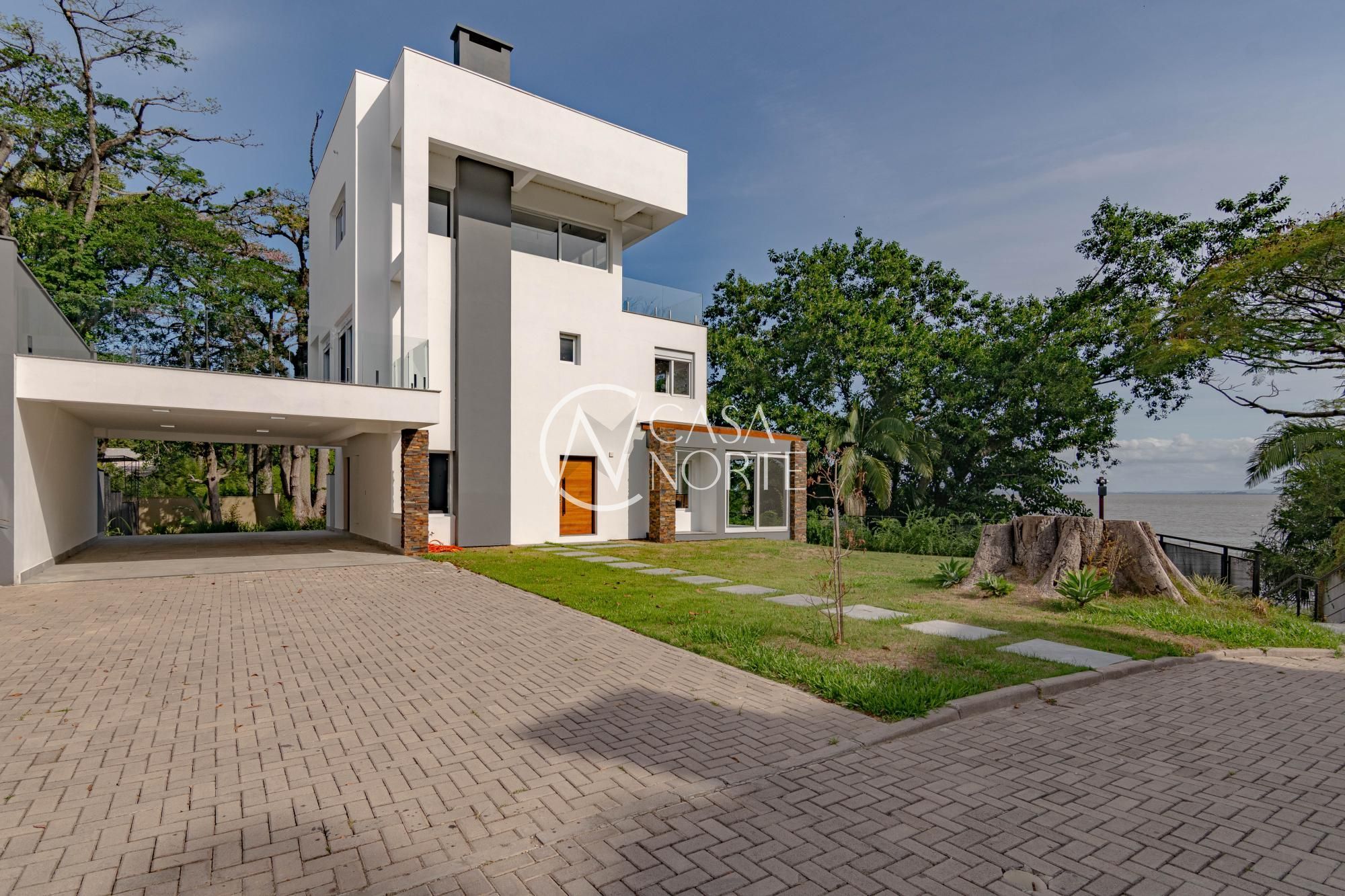 Casa de Condomínio à venda com 3 quartos, 335m², 3 suítes, 4 vagas, Coronel Marcos no bairro Ipanema em Porto Alegre