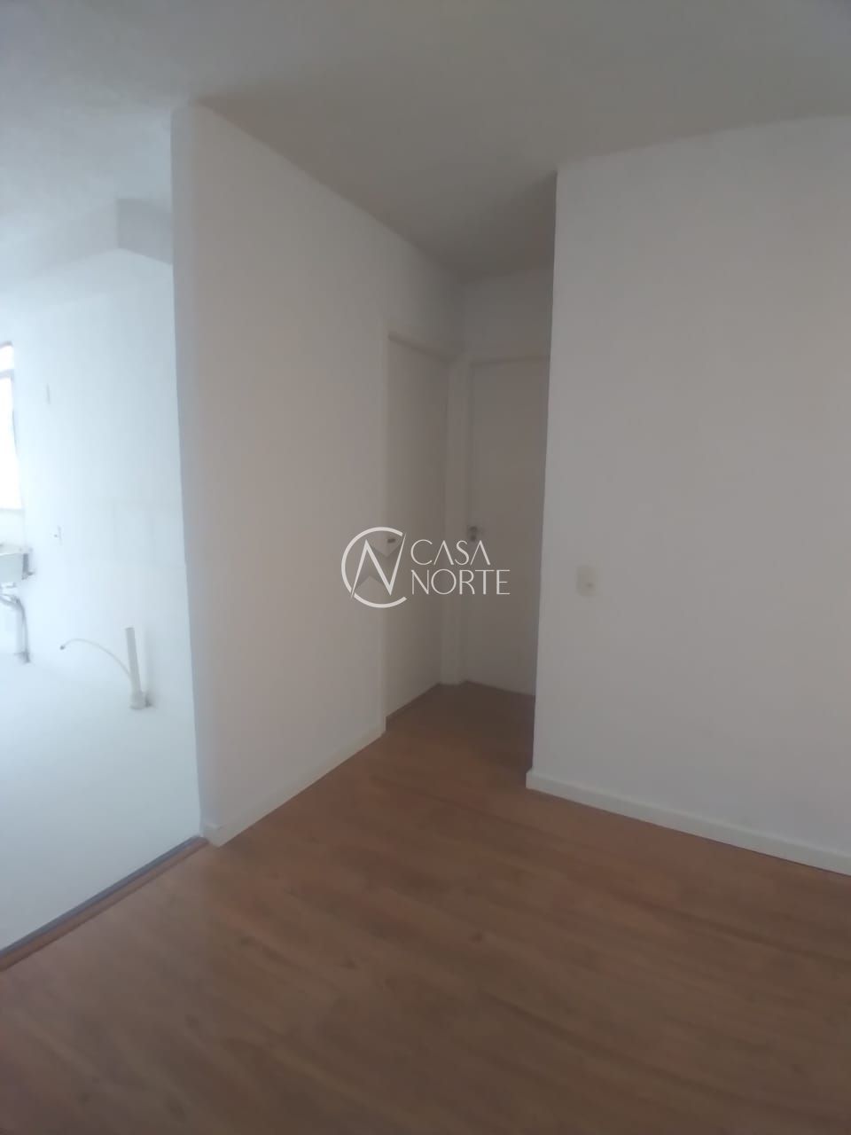 Apartamento à venda com 2 quartos, 40m², 1 vaga, Avenida Francisco Silveira Bitencourt no bairro Sarandi em Porto Alegre