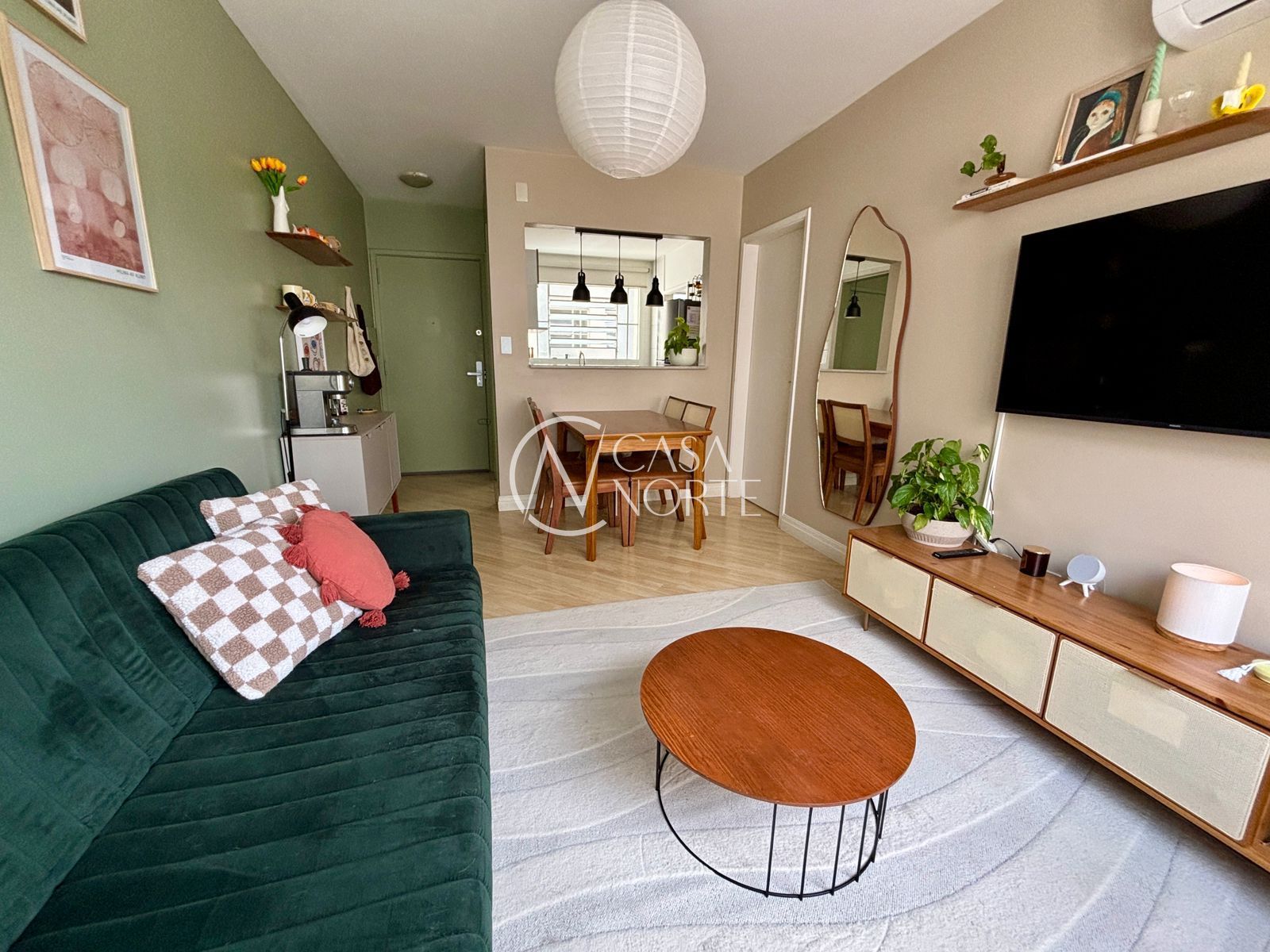 Apartamento à venda com 2 quartos, 78m², 1 suíte, 1 vaga, Rua Guilherme Alves no bairro Jardim Botânico em Porto Alegre