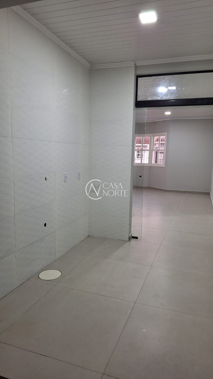 Casa de Condomínio à venda com 2 quartos, 48m², 2 vagas, Rua Capitão Pedroso no bairro Restinga em Porto Alegre