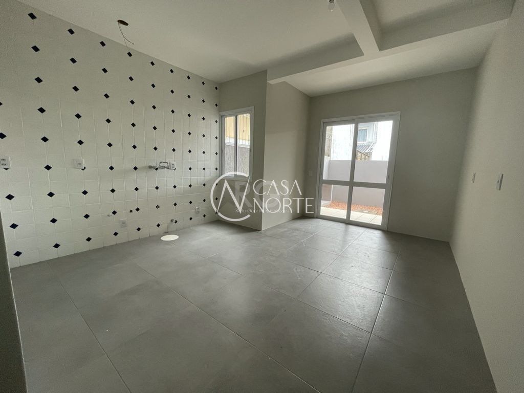 Casa à venda com 3 quartos, 122m², 1 suíte, 2 vagas, Rua Itacyr Rossi no bairro Guarujá em Porto Alegre