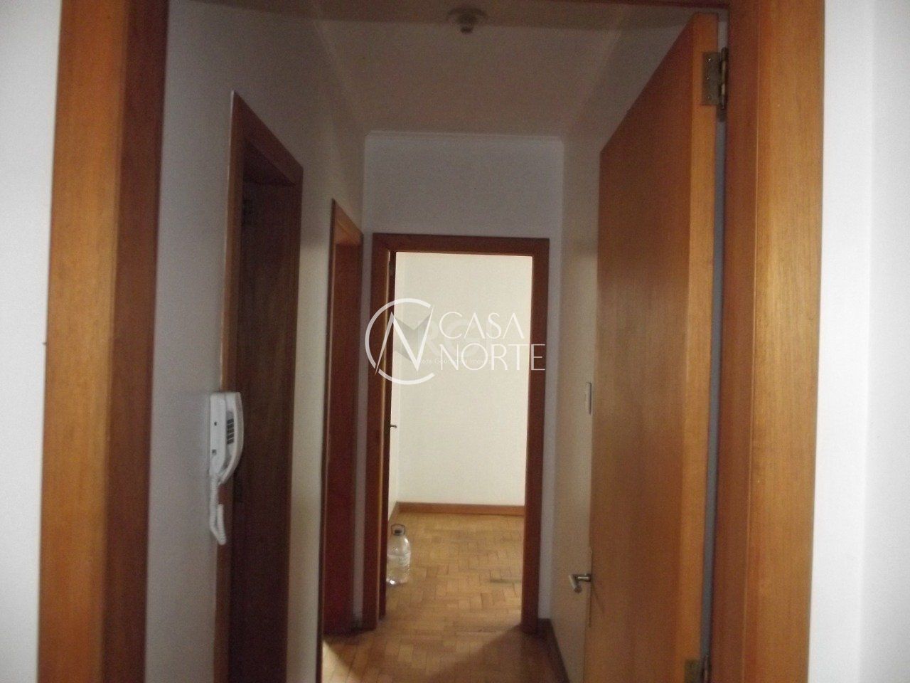 Apartamento à venda com 2 quartos, 73m², Avenida Coronel Gastão Haslocher Mazeron no bairro Medianeira em Porto Alegre