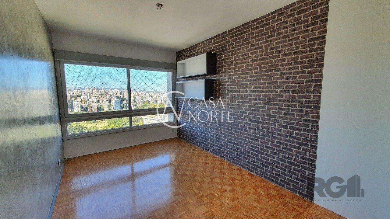 Apartamento à venda com 4 quartos, 167m², 2 vagas, Rua Vinte e Quatro de Outubro no bairro Moinhos de Vento em Porto Alegre