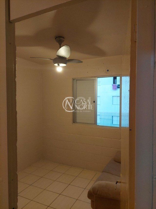 Apartamento à venda com 2 quartos, 39m², 1 vaga, Rua dos Maias no bairro Rubem Berta em Porto Alegre