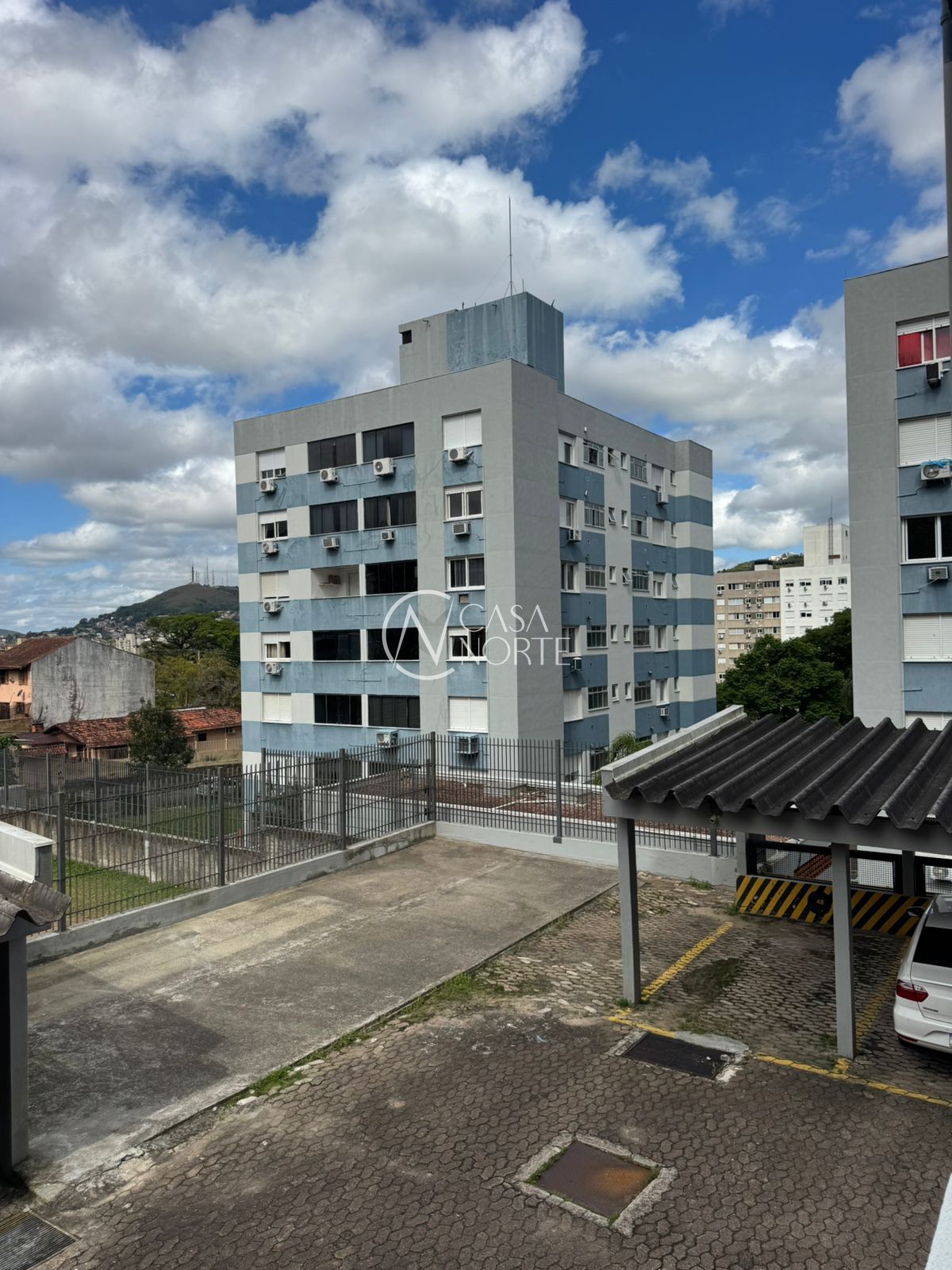 Apartamento à venda com 2 quartos, 71m², 1 vaga, Rua Octávio de Souza no bairro Nonoai em Porto Alegre