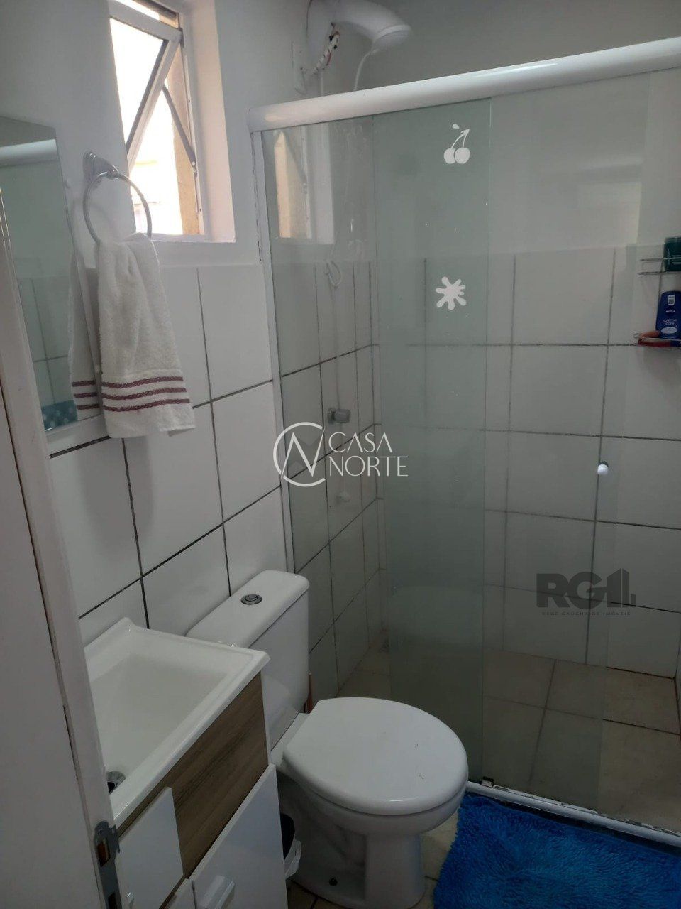 Apartamento à venda com 2 quartos, 43m², 1 vaga, Estrada Cristiano Kraemer no bairro Vila Nova em Porto Alegre