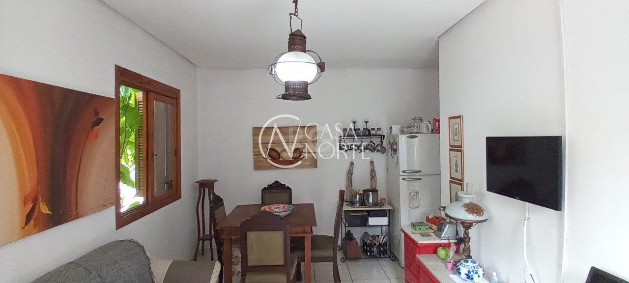 Casa de Condomínio à venda com 2 quartos, 81m², 1 vaga, Rua das Espatodeas no bairro Ponta Grossa em Porto Alegre