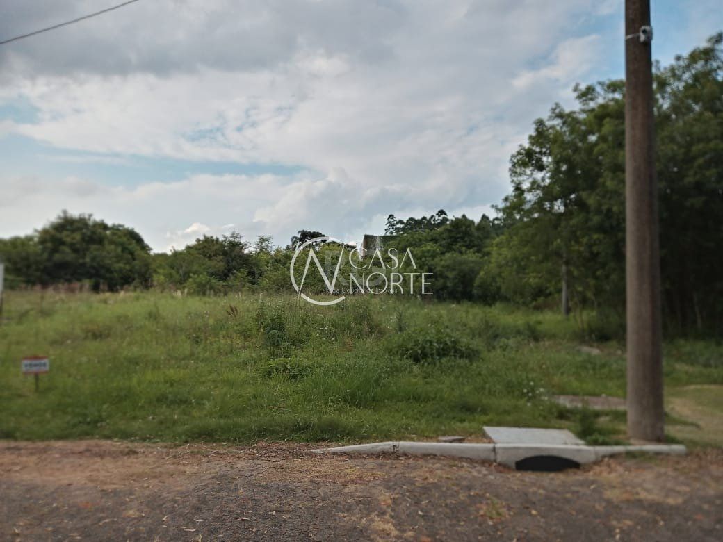 Terreno à venda  com 147m², Avenida da Serraria no bairro Espírito Santo em Porto Alegre