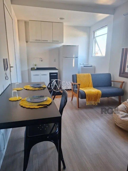 Studio à venda com 1 quarto, 25m², Avenida da Azenha no bairro Azenha em Porto Alegre