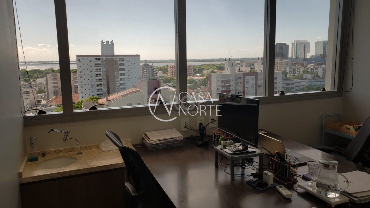 Sala Comercial à venda , 54m², Avenida Getúlio Vargas no bairro Menino Deus em Porto Alegre