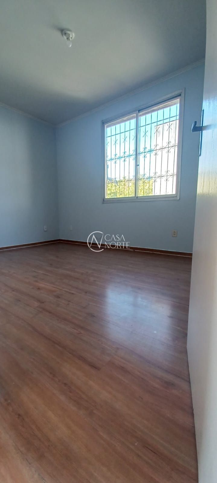 Apartamento à venda com 2 quartos, 52m², Avenida Nelson Pulgatti Moreira no bairro Cavalhada em Porto Alegre