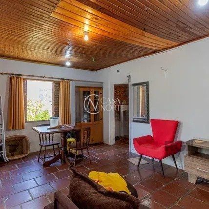 Casa à venda com 1 quarto, 88m², 1 vaga, Avenida Alberto Pasqualini no bairro Jardim Sabará em Porto Alegre