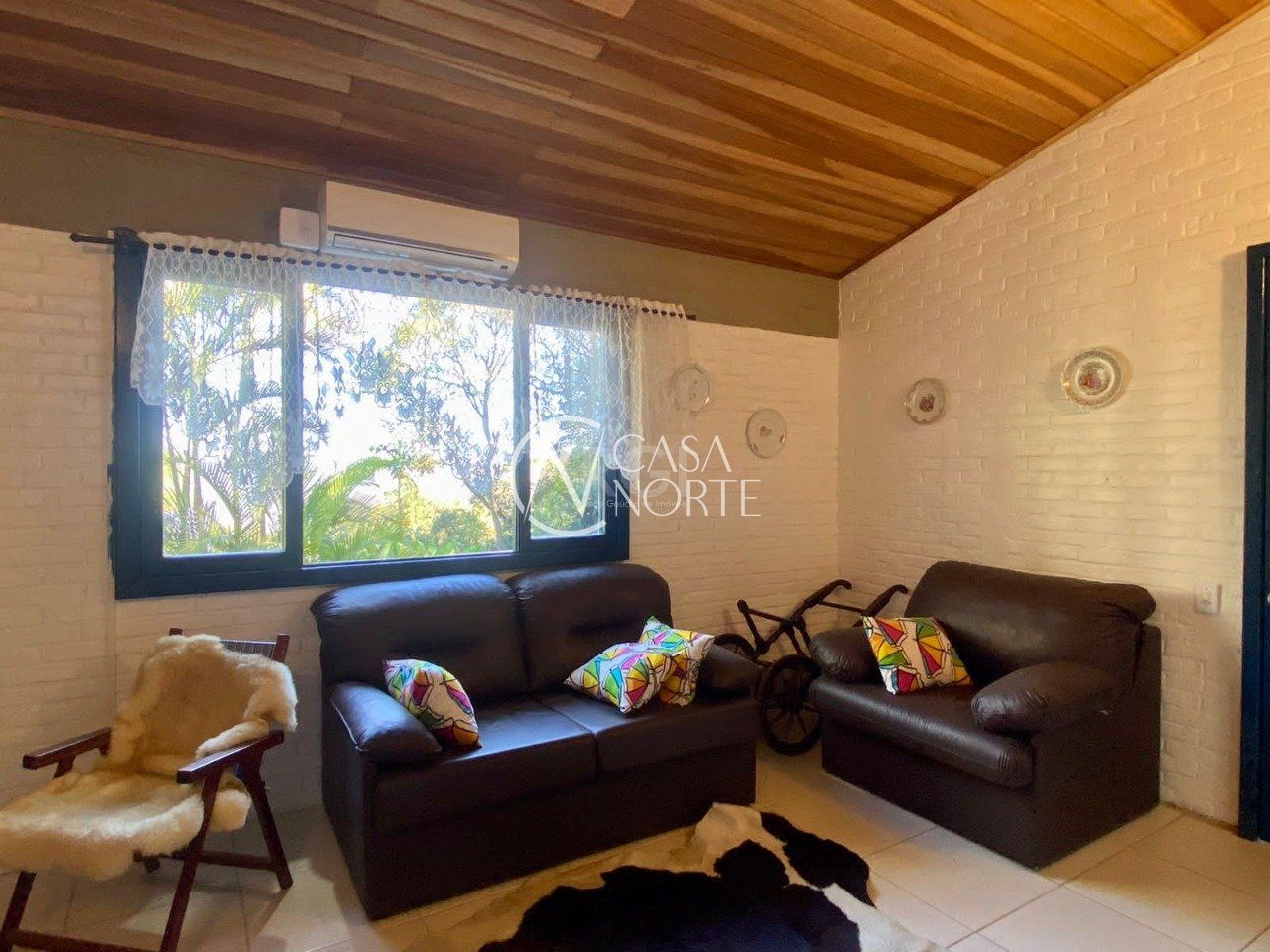 Sítio à venda com 1 quarto, 200m², 2 suítes, Rua Hygino Russi Lima no bairro Ponta Grossa em Porto Alegre