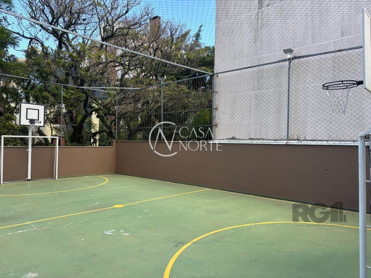 Apartamento à venda com 3 quartos, 100m², 1 suíte, 2 vagas, Rua General Couto de Magalhães no bairro São João em Porto Alegre