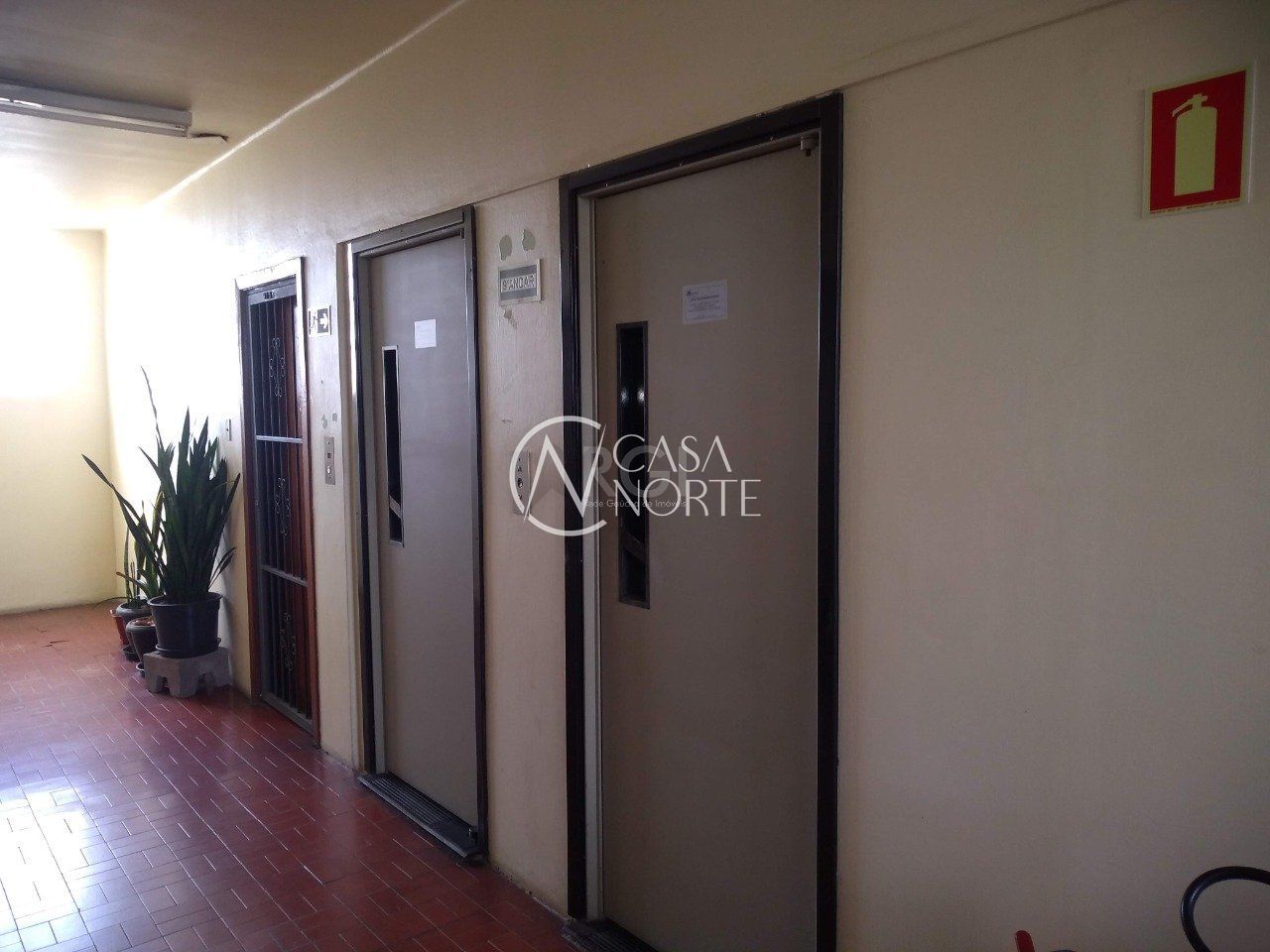 Apartamento à venda com 1 quarto, 29m², Rua Ramiro Barcelos no bairro Independência em Porto Alegre