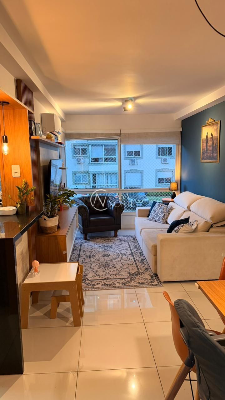 Apartamento à venda com 3 quartos, 71m², 1 suíte, 1 vaga, Avenida da Cavalhada no bairro Cavalhada em Porto Alegre