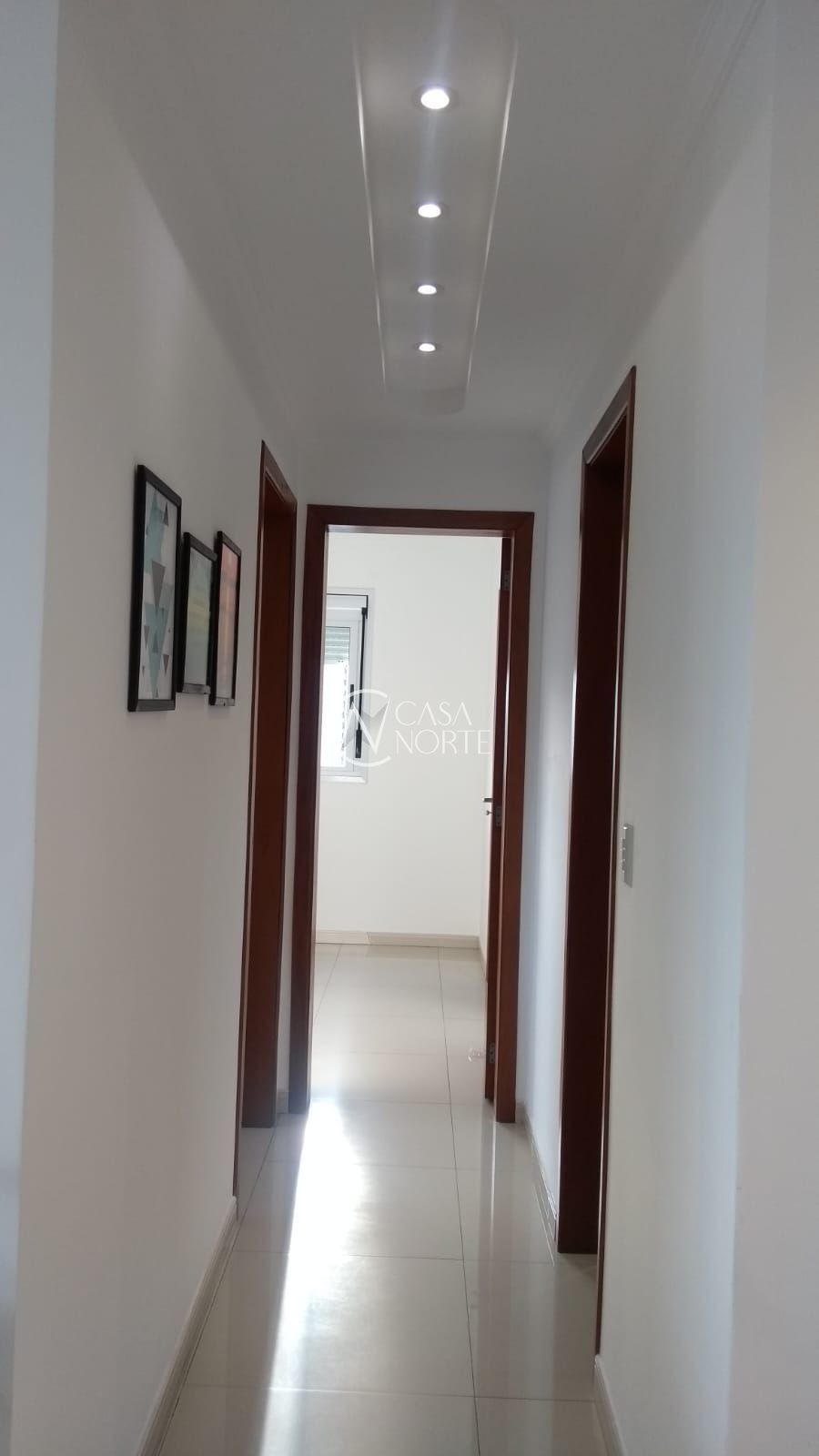 Apartamento à venda com 2 quartos, 65m², 1 suíte, 3 vagas, Rua Fernando Cortez no bairro Cristo Redentor em Porto Alegre
