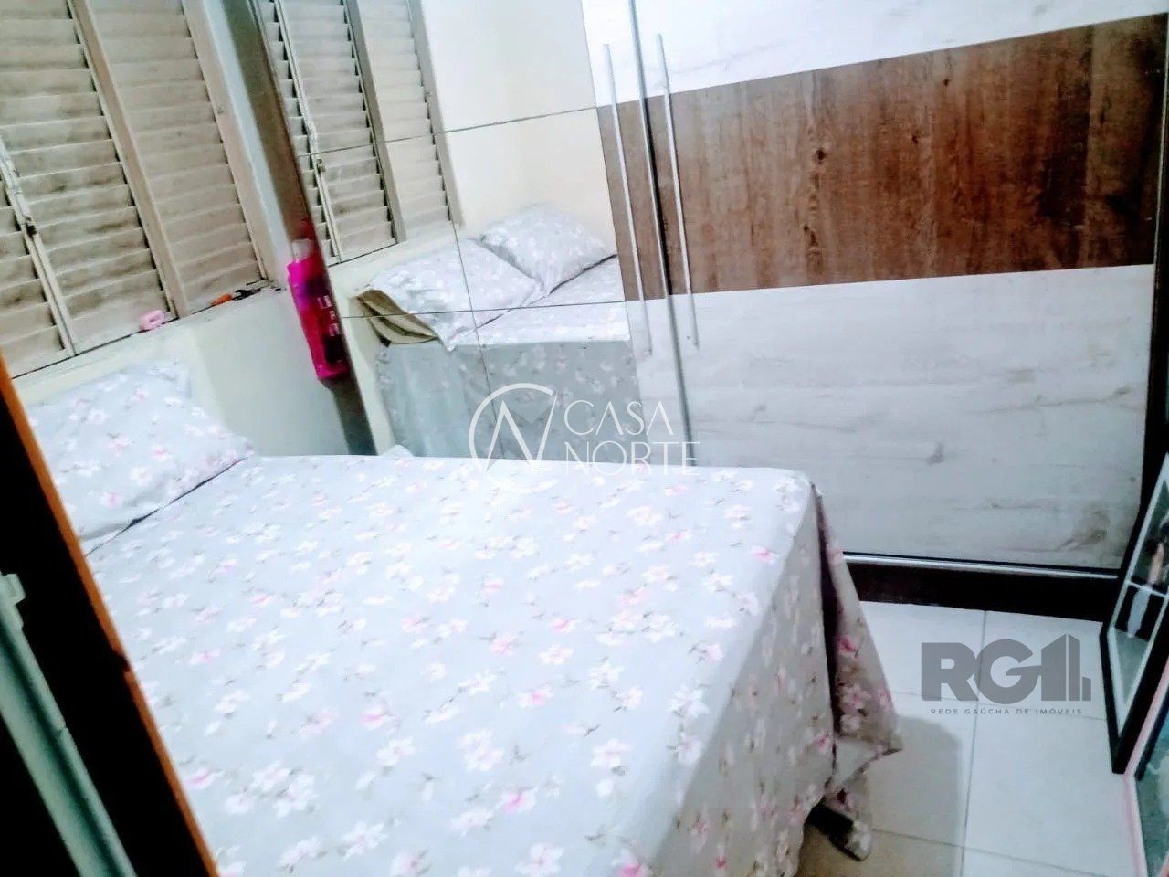 Terreno à venda , 108m², Acesso o Dois no bairro Restinga em Porto Alegre