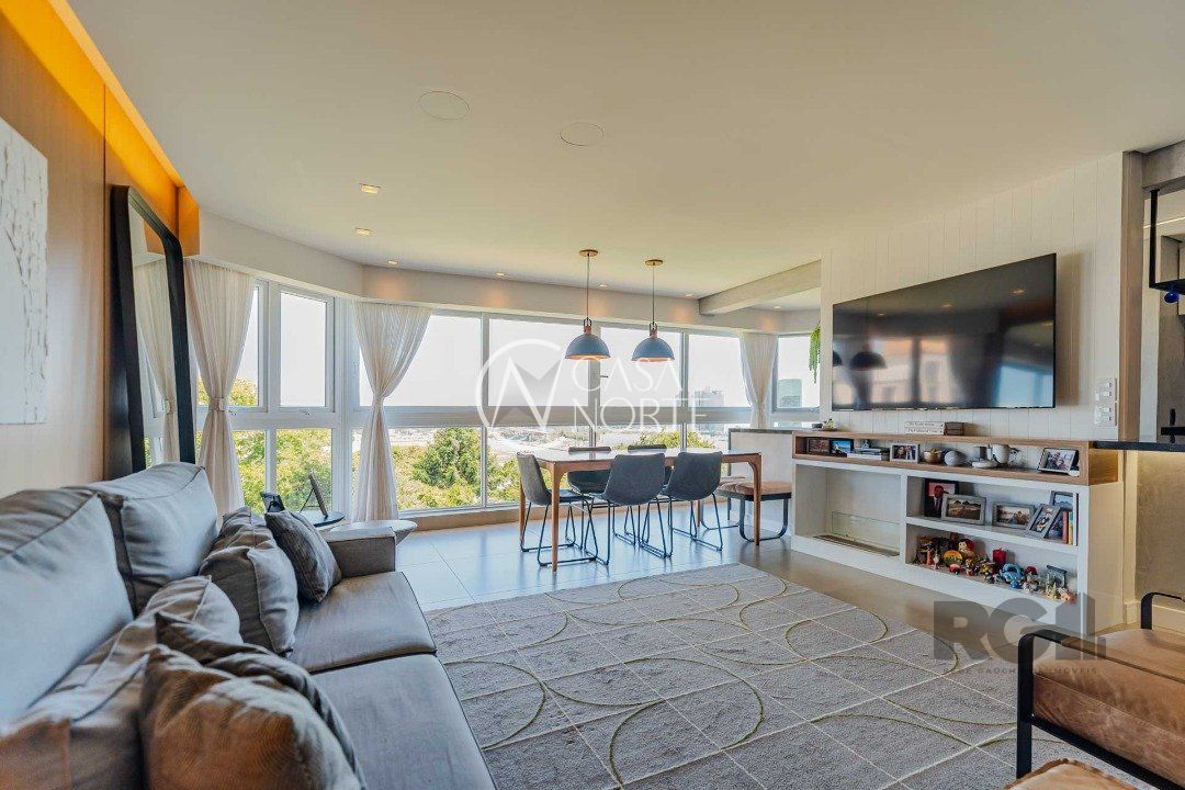 Apartamento Garden à venda com 3 quartos, 148m², 1 suíte, 2 vagas, Avenida Icaraí no bairro Cristal em Porto Alegre