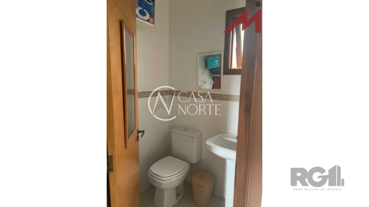 Casa de Condomínio à venda com 2 quartos, 83m², 2 suítes, 1 vaga, Avenida Alberto Bins no bairro Floresta em Porto Alegre