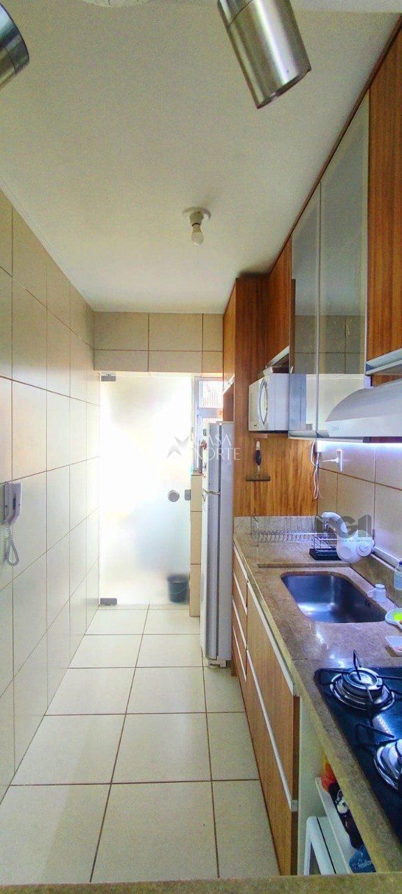 Apartamento à venda com 2 quartos, 53m², 1 vaga, Rua Eurico Lara no bairro Medianeira em Porto Alegre