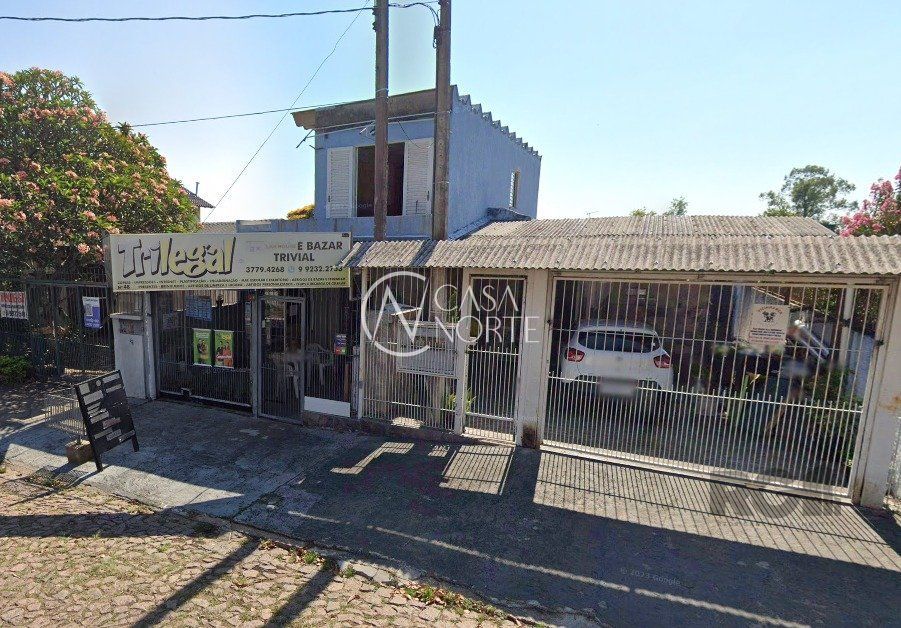 Casa à venda com 2 quartos, 235m², 1 suíte, 3 vagas, Rua Arnaldo Ballve no bairro Jardim Itu em Porto Alegre
