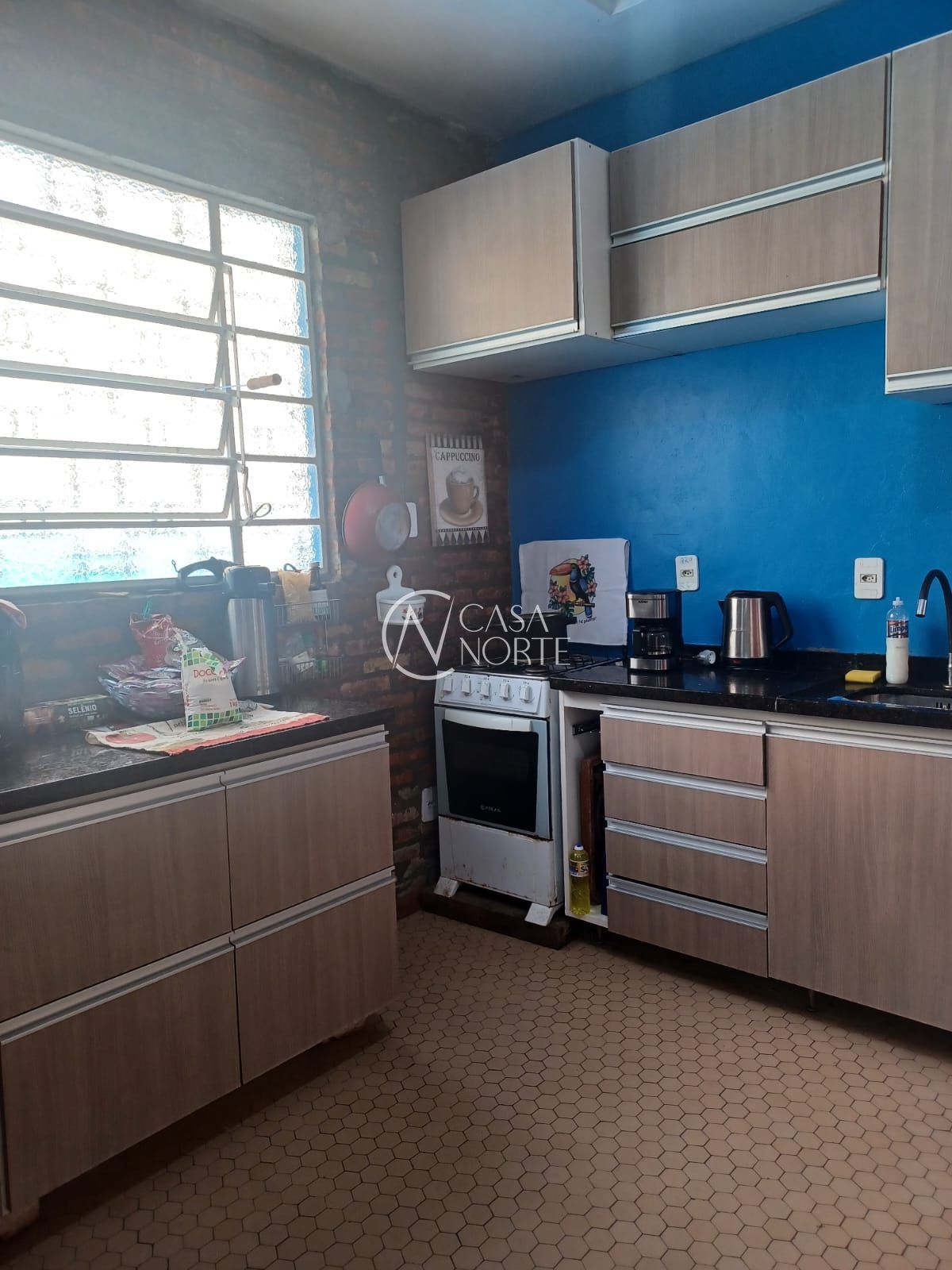 Casa à venda com 2 quartos, 145m², 4 vagas, Rua Tamandaré no bairro Cristal em Porto Alegre