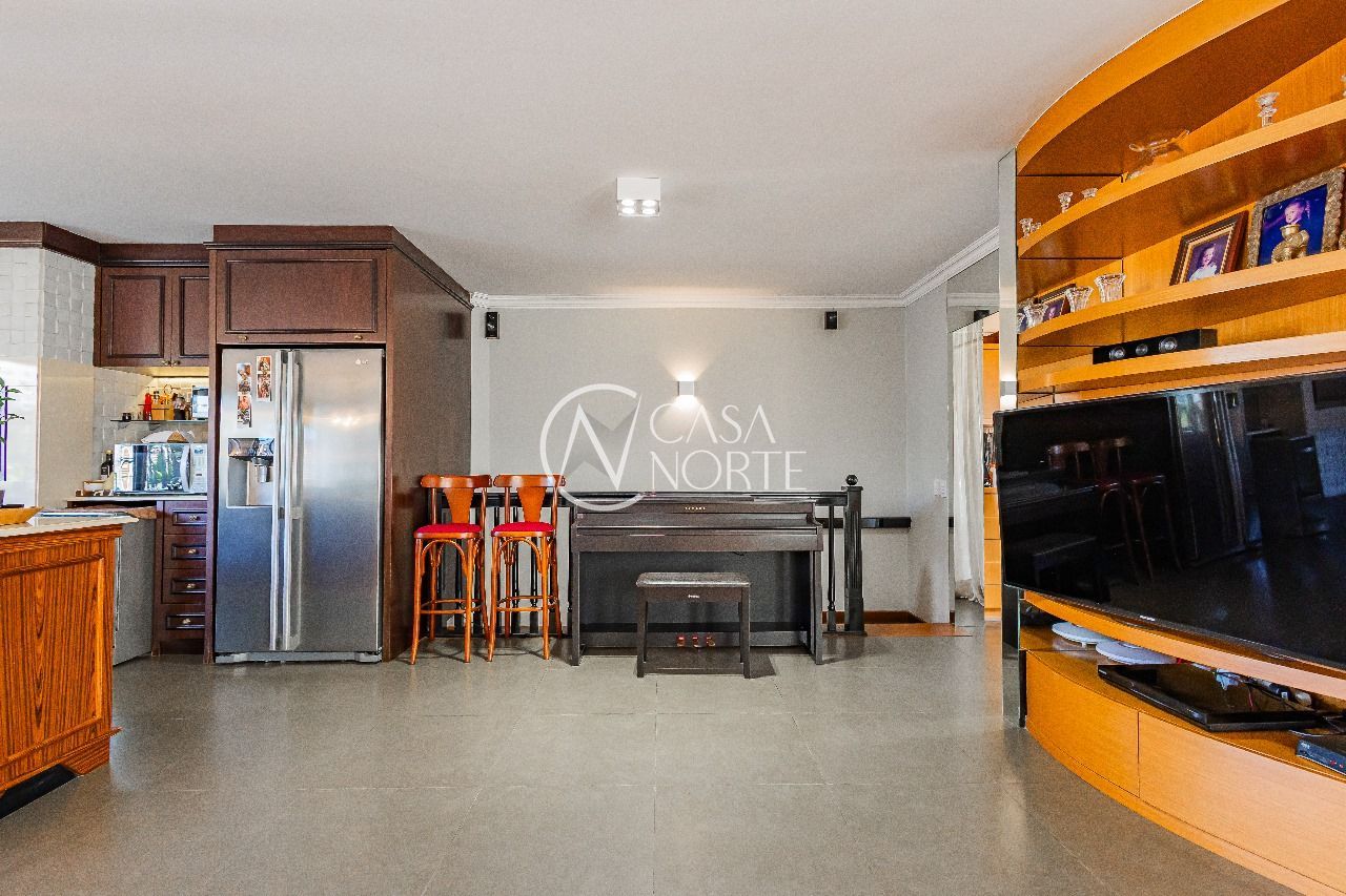 Cobertura à venda com 3 quartos, 295m², 1 suíte, 2 vagas, Rua Jaraguá, no bairro Bela Vista em Porto Alegre