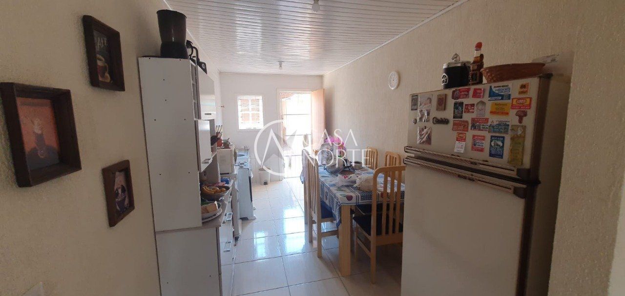 Casa à venda com 2 quartos, 78m², 1 vaga, Rua Antônio Ribeiro Messias no bairro Hípica em Porto Alegre