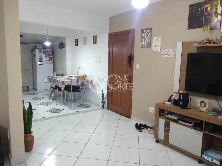 Apartamento à venda com 3 quartos, 68m², 1 vaga, Avenida da Cavalhada no bairro Cavalhada em Porto Alegre