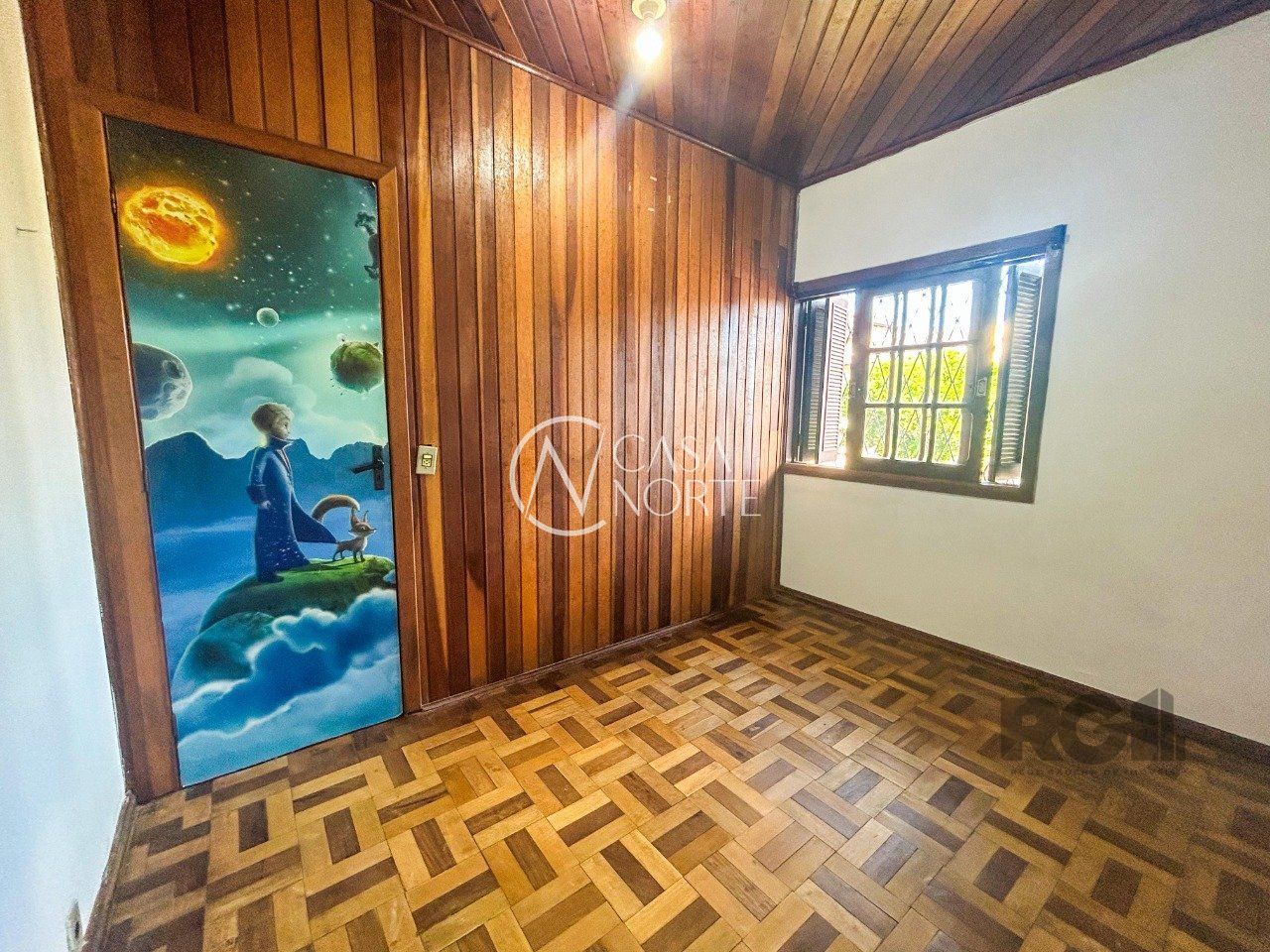 Casa à venda com 3 quartos, 114m², 3 vagas, Rua Gregorio Perez no bairro Cavalhada em Porto Alegre
