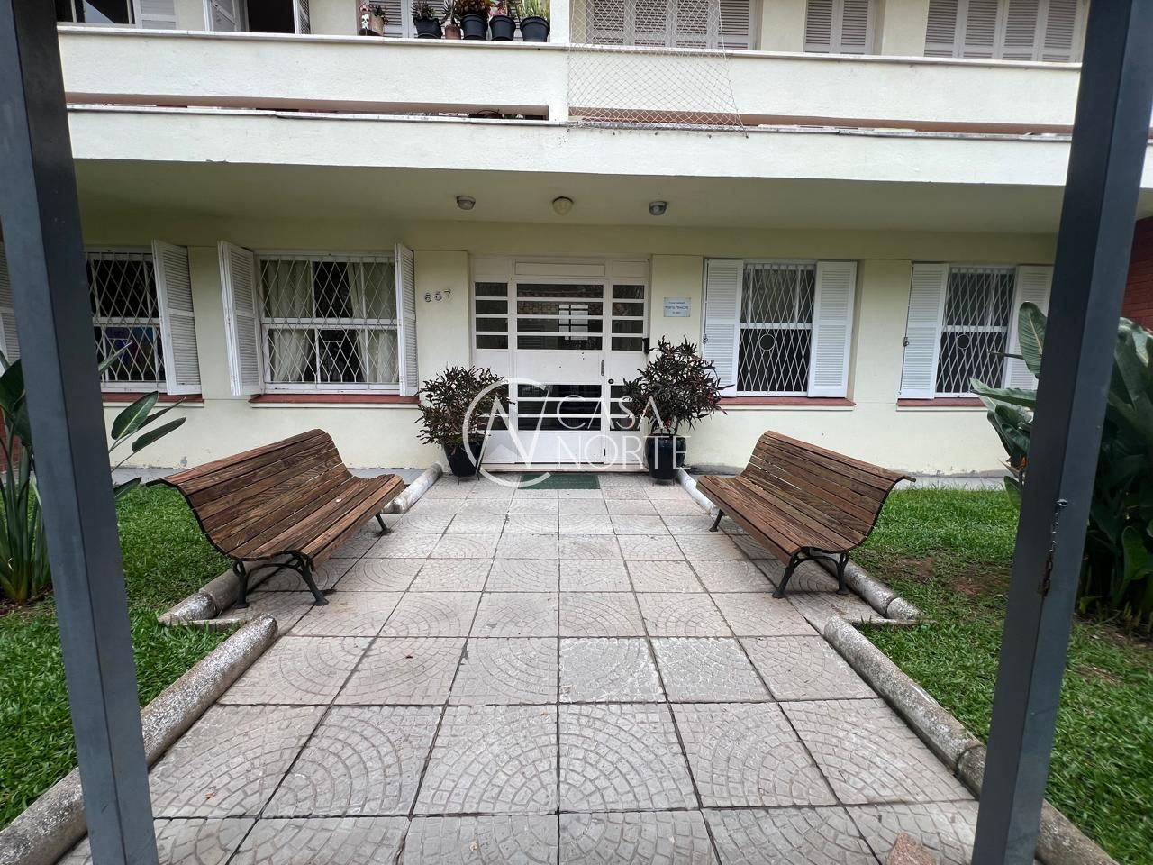 Apartamento à venda com 3 quartos, 107m², 1 suíte, Rua Barbedo no bairro Menino Deus em Porto Alegre