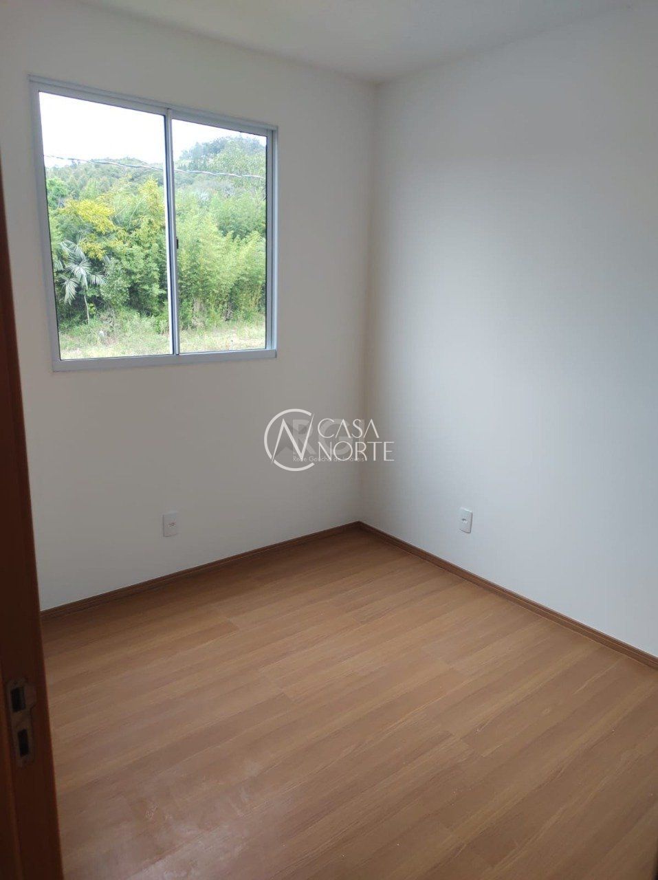 Apartamento à venda com 2 quartos, 40m², 1 vaga, Avenida Protásio Alves no bairro Morro Santana em Porto Alegre