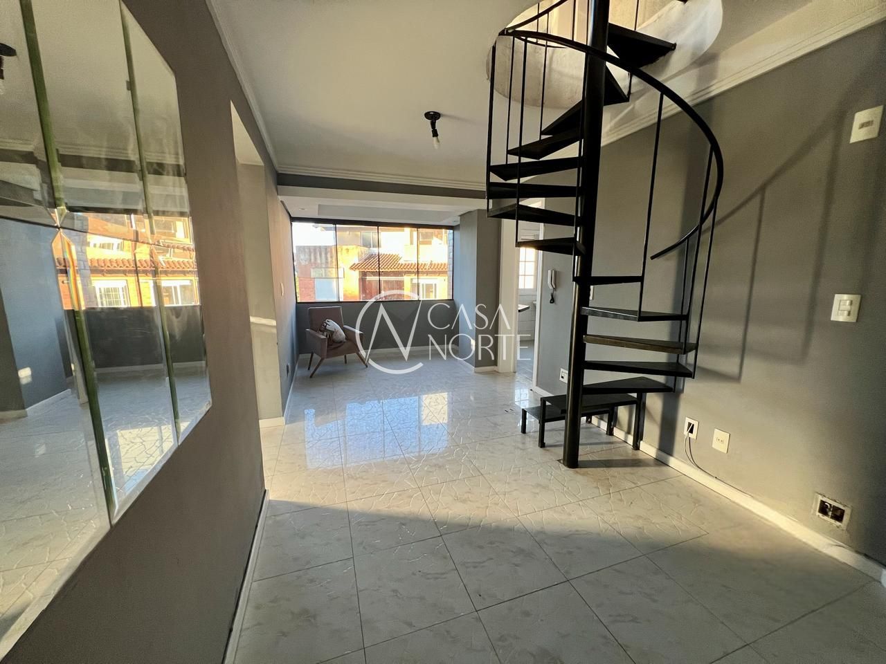 Cobertura à venda com 2 quartos, 111m², 1 vaga, Avenida da Cavalhada no bairro Cavalhada em Porto Alegre