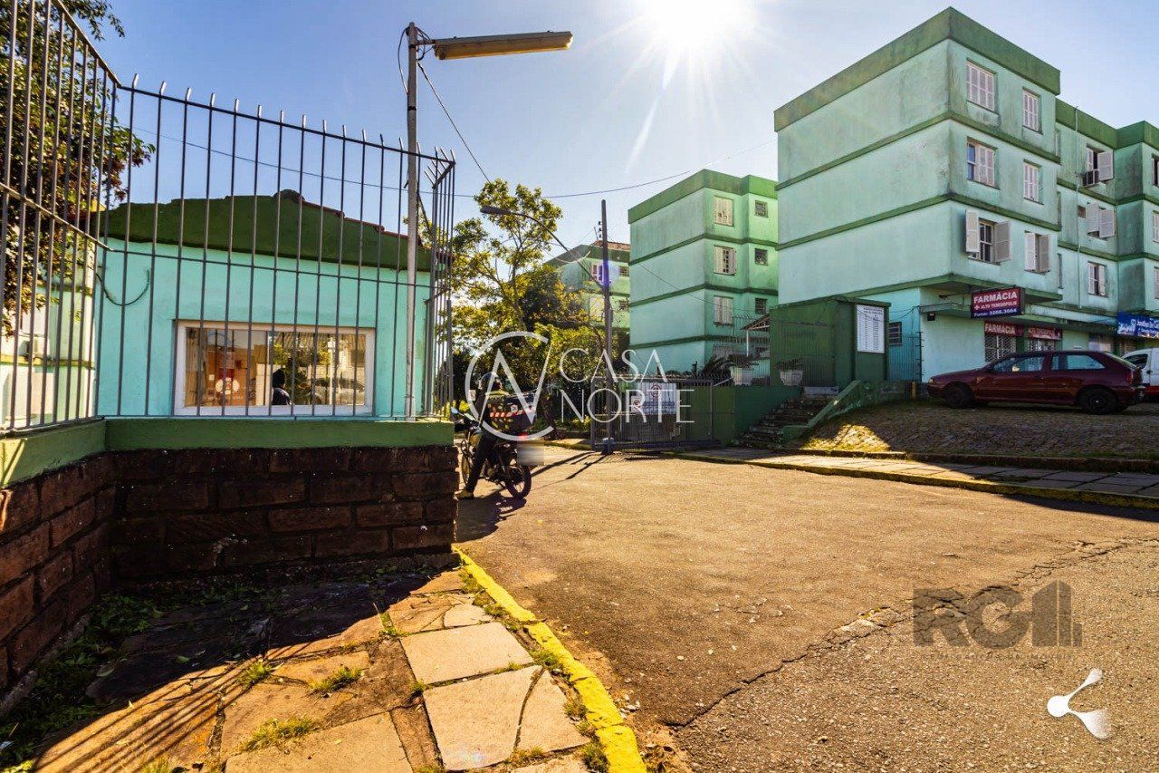Apartamento à venda com 3 quartos, 81m², 2 vagas, Rua Dona Otilia no bairro Santa Tereza em Porto Alegre