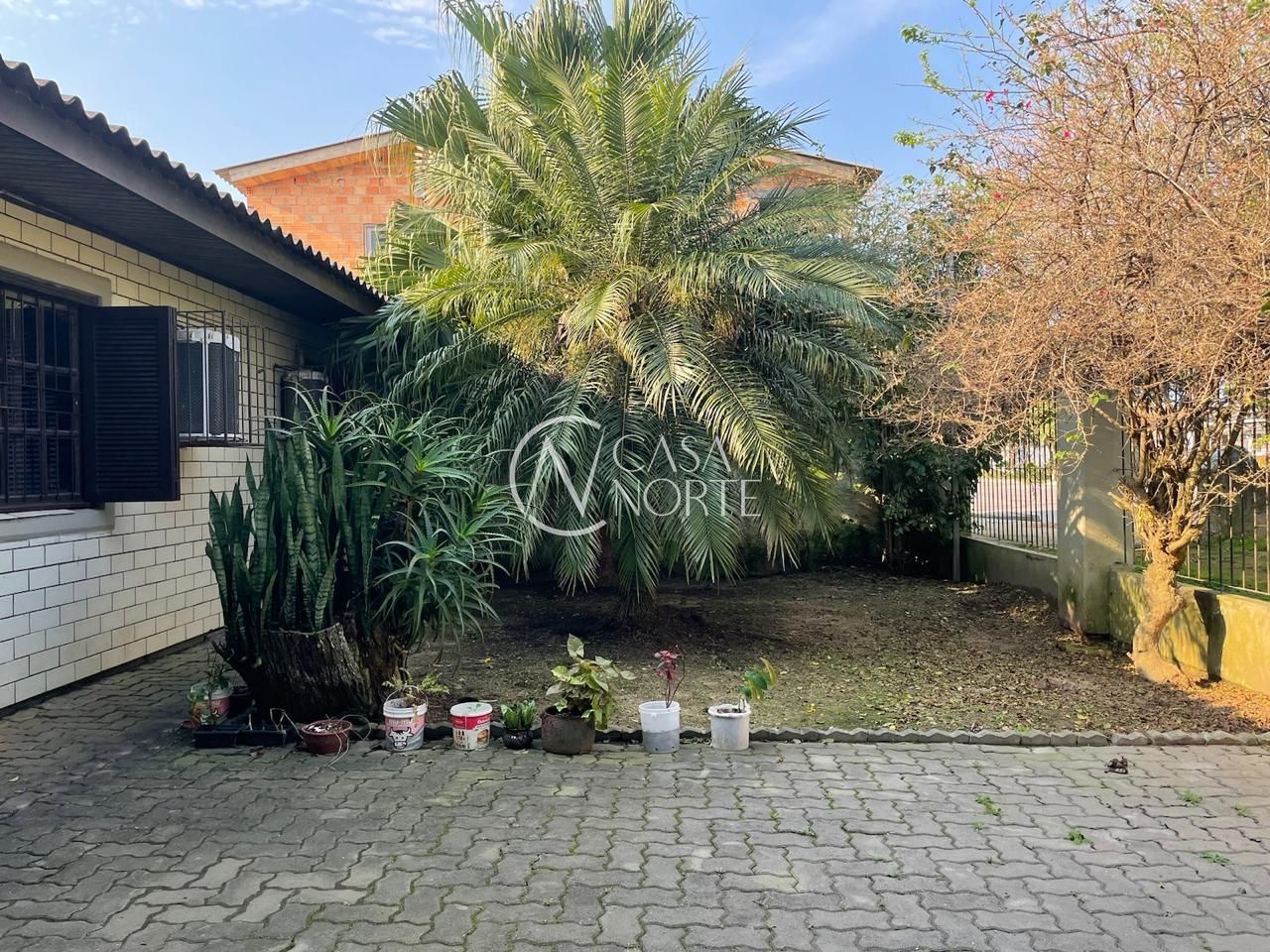 Casa à venda com 3 quartos, 150m², 3 vagas, Rua Olávio José de Souza no bairro Belém Novo em Porto Alegre