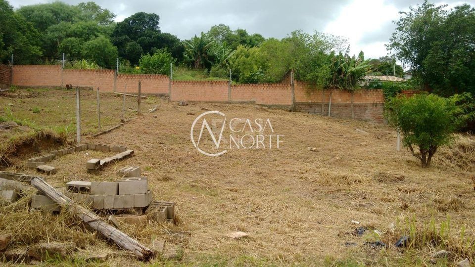 Terreno à venda  com 309m², Rua Adriano Pereira da Silva no bairro Vila Nova em Porto Alegre