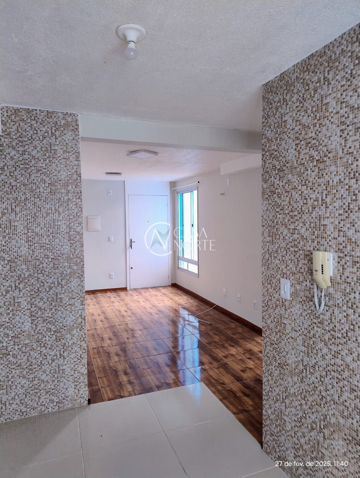 Apartamento à venda com 2 quartos, 45m², 1 vaga, Estrada João de Oliveira Remião no bairro Lomba do Pinheiro em Porto Alegre