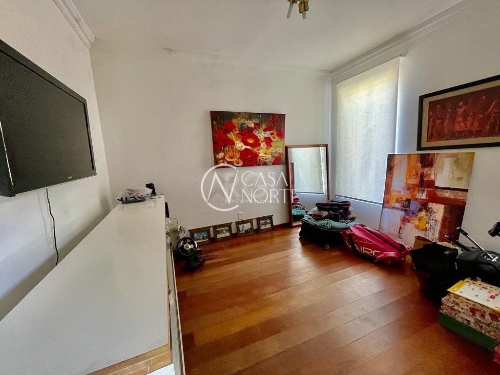 Casa de Condomínio à venda com 4 quartos, 187m², 1 suíte, 2 vagas, Avenida Coronel Marcos no bairro Pedra Redonda em Porto Alegre