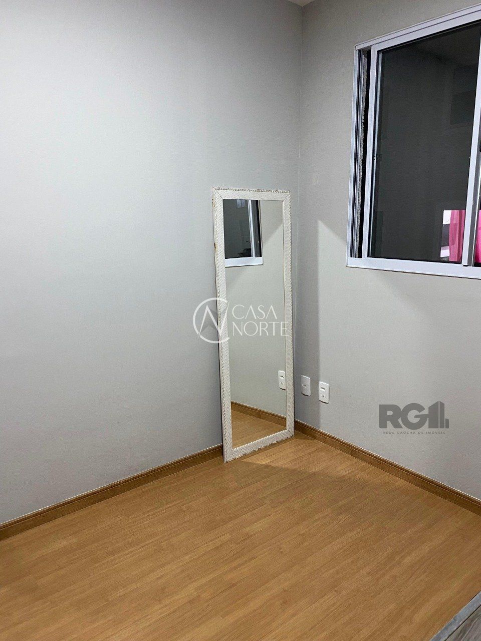 Apartamento à venda com 2 quartos, 40m², 1 vaga, Avenida Protásio Alves no bairro Morro Santana em Porto Alegre