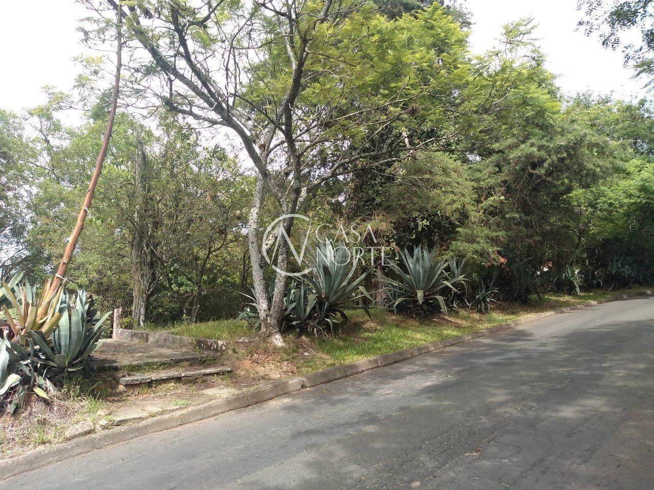 Terreno à venda  com 162m², Rua João Vieira de Aguiar Sobrinho no bairro Belém Novo em Porto Alegre