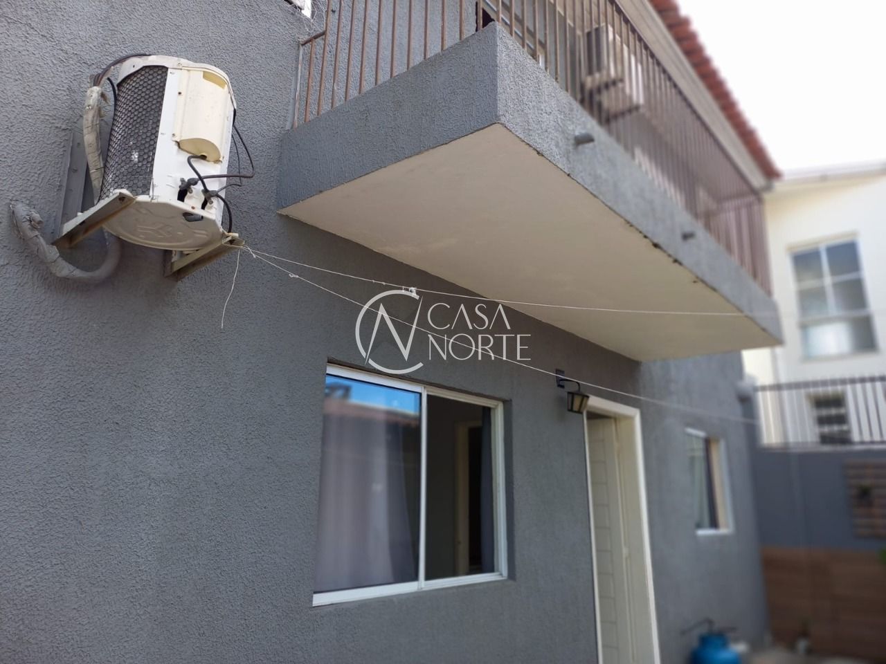 Casa à venda com 4 quartos, 150m², 2 vagas, Rua Professor Gilberto Jorge Gonçalves no bairro Cavalhada em Porto Alegre