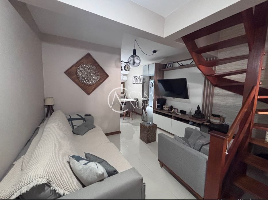 Casa à venda com 3 quartos, 149m², 3 suítes, 2 vagas, Rua Manoel Nunes da Silva no bairro Guarujá em Porto Alegre