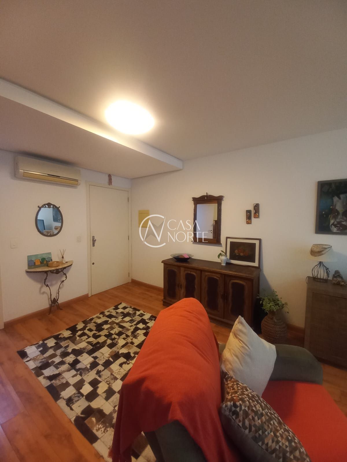 Apartamento à venda com 2 quartos, 82m², 1 suíte, 2 vagas, Rua Dea Coufal no bairro Ipanema em Porto Alegre