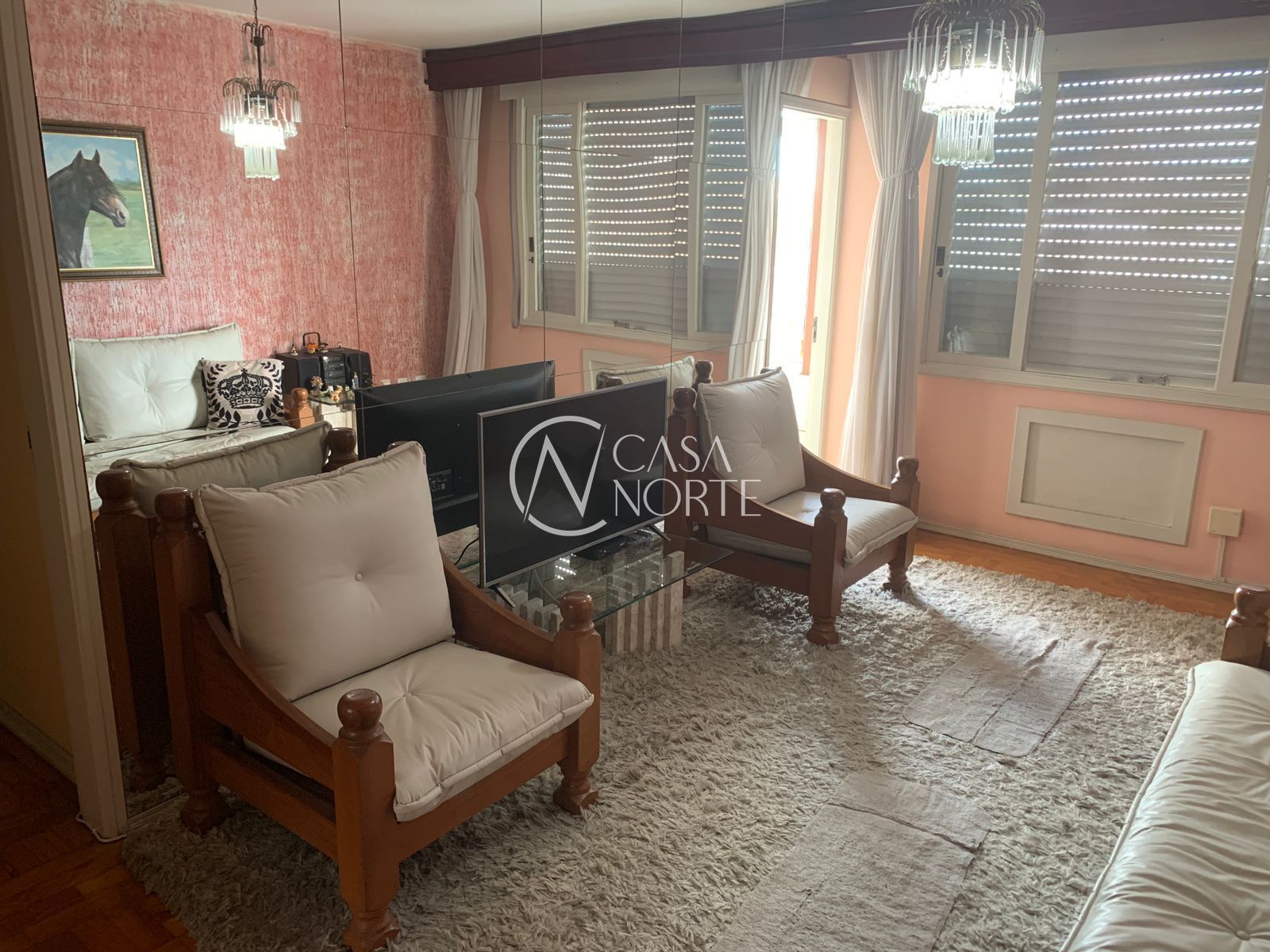 Apartamento à venda com 3 quartos, 86m², 1 vaga, Avenida Getúlio Vargas no bairro Menino Deus em Porto Alegre