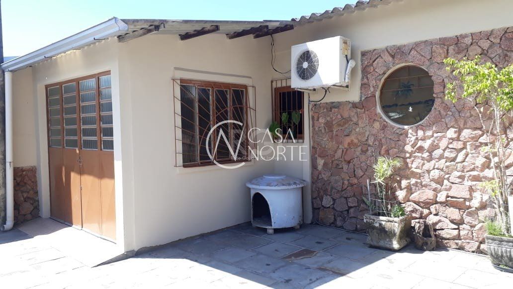 Casa à venda com 3 quartos, 121m², 1 suíte, 2 vagas, Acesso G no bairro Restinga em Porto Alegre