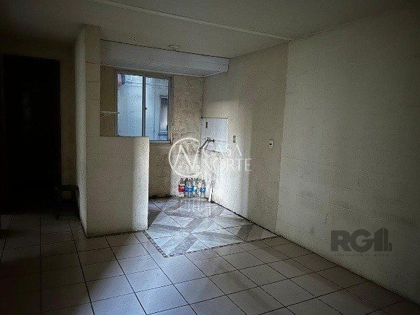 Apartamento à venda com 2 quartos, 38m², 1 vaga, Beco Pedro Rodrigues Bittencourt no bairro Vila Nova em Porto Alegre