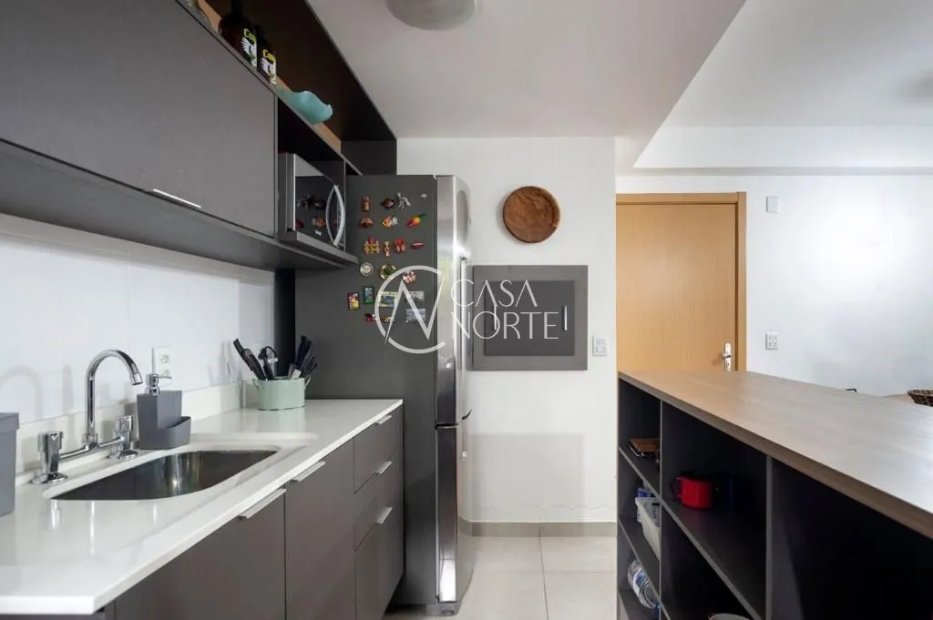 Apartamento à venda com 2 quartos, 59m², 1 suíte, 1 vaga, Rua Dario Totta no bairro Teresópolis em Porto Alegre
